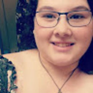 Meet your Posher, Caitlyn